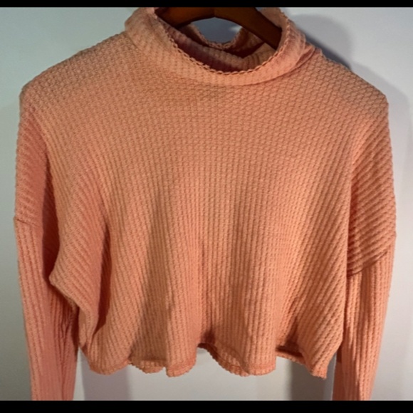 Wild Fable Long Sleeve Waffle Knit Crop Pullover Top/Sweater Peach Size S - NWT - Picture 2 of 15